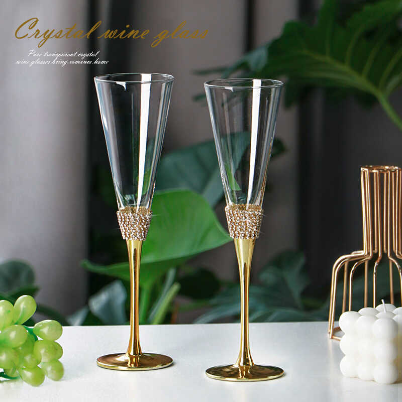 Sijin แก้วแชมเปญ Creative Diamond-Studded แก้วคริสตัล Goblet ในครัวเรือนค็อกเทลแก้วไวน์ชุดกล่องของขว