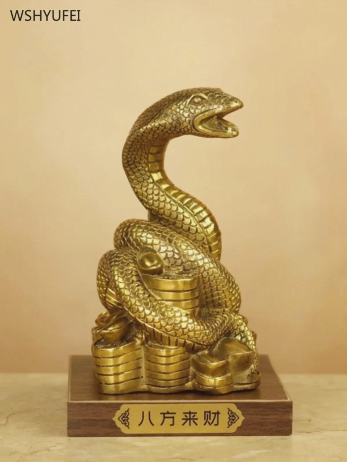 Home decoration accessories Metal snake ornament Zodiac Snake Ruyi Fu Snake Office maple tree ornam