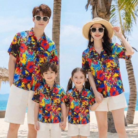เสื้อฮาวาย ลายดอกไม้ สีสันสดใส ทำจากผ้าโพลีเอสเตอร์