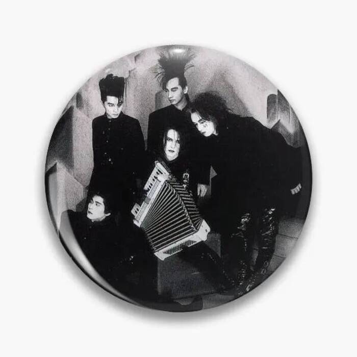 Buck Tick Aku No Hana ดอกไม้ปุ่มนุ่ม Pin ปกเสื้อผ้าสร้างสรรค์ตลกเข็มกลัด Badge Lover แฟชั่นตกแต่งโลห