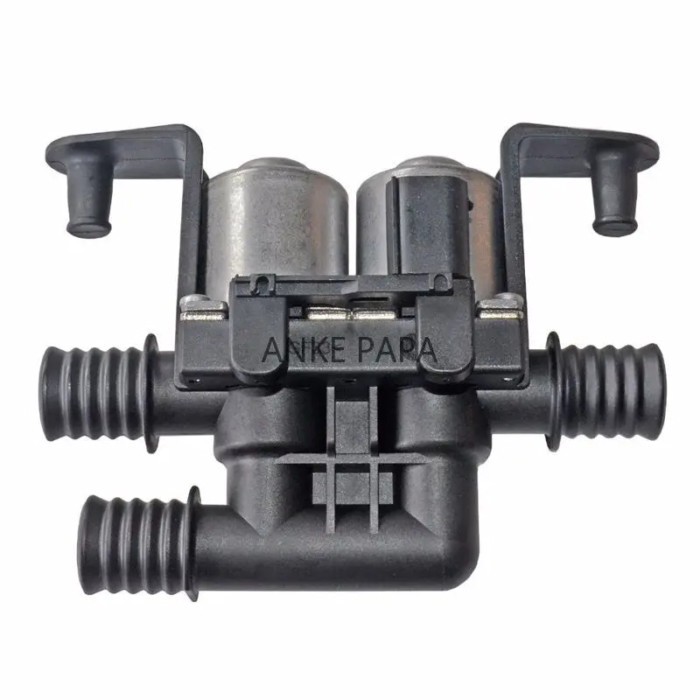 Heater Control Valve Fits for BM E53 X5 E60 E61 E63 E64 E65 E66 525i 528i 528xi 530xi 545i 650i 641