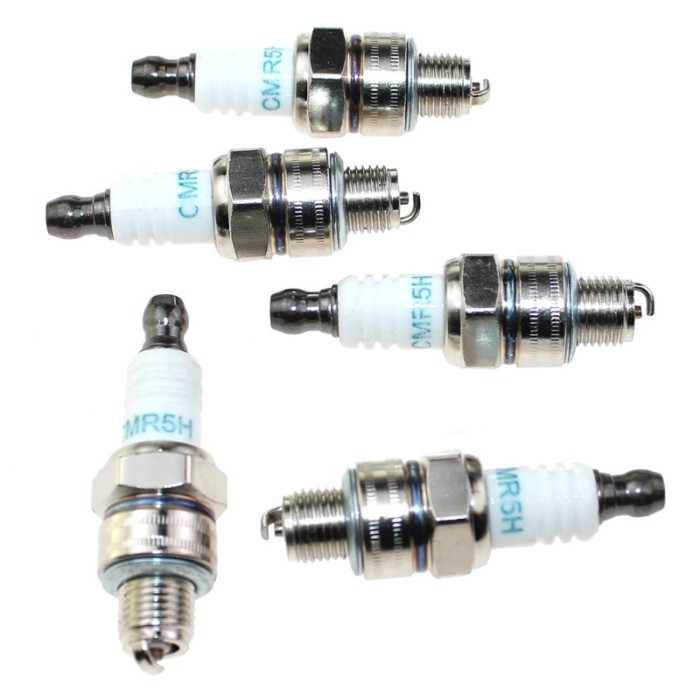 Spark Plug For Makita EH5000W EH6000W EH7500S EH7500W BBX7600 BHX2500 BHX2501 EB7650 EM4250 EM4251
