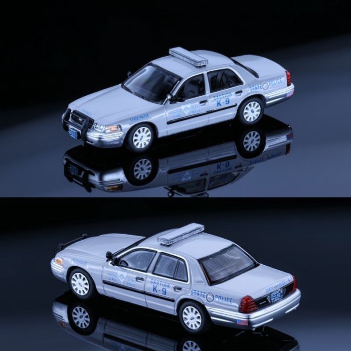 Rollin 1/64 Ford CV Victoria Crown Rhode Island State รถตํารวจรุ่น