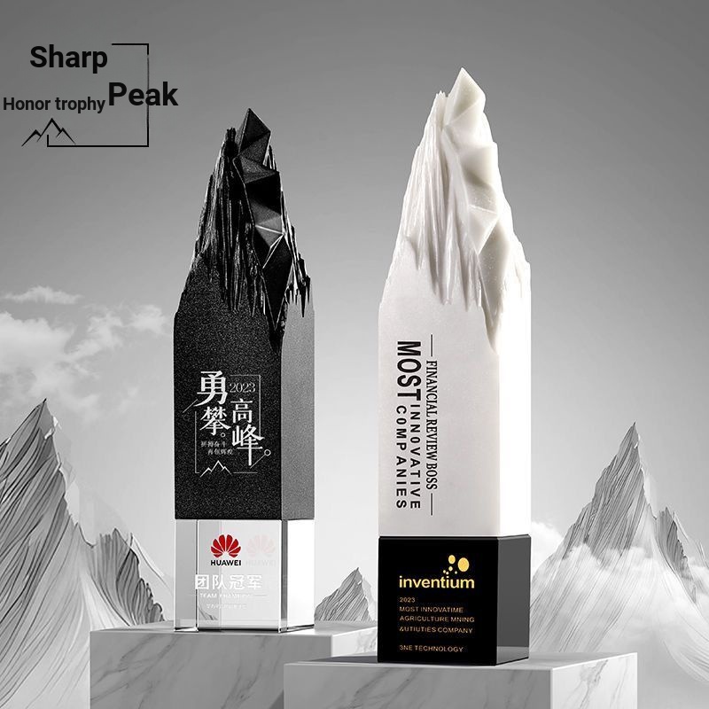Mountain Peak Trophy Creative Mountain Peak Crystal Trophy ที่กําหนดเองทีมการแข่งขันถ้วยรางวัลหินอ่อ