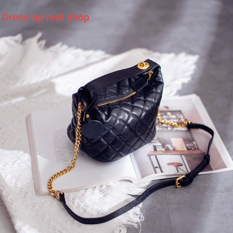 Qiuzhen Shop กระเป๋าถือโซ่เพชร First Layer Cowhide Designer หรูหรากล่องอาหารกลางวันกระเป๋าไหล่ Cross