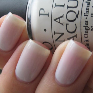 Opi น้ํายาทาเล็บ ลายกระต่าย อเมริกัน ตลก H22 15 มล.# ขายดี น้ํายาทาเล็บ สียอดนิยม แห้งตามอากาศ