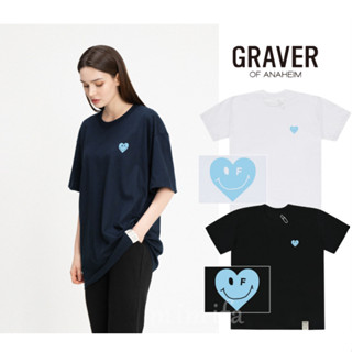 [GRAVER] &lt;UNISEX&gt; เสื้อยืดแขนสั้น พิมพ์ลายหัวใจ หน้ายิ้ม สีขาว สีฟ้า