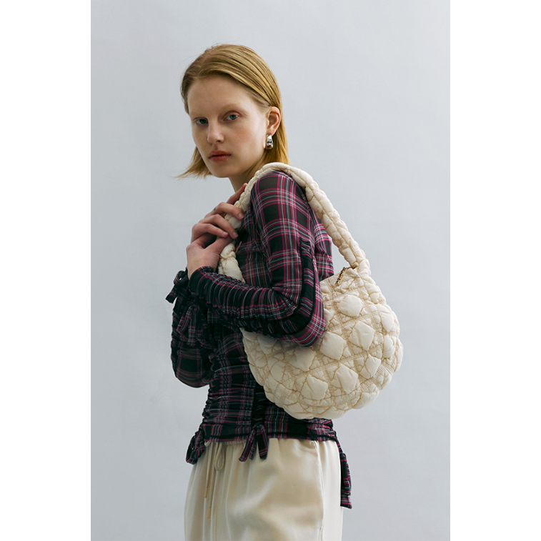 All COLORS [CARLYN] CARLYN SOFT M SIZE BAG ของแท้ 100% กระเป๋าสะพายไหล่ DALIY / JENNY JISOO WENDY SE