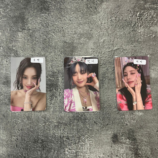 (G)I-DLE 6th Mini Album I feel Normal Album Ver. Photocard B