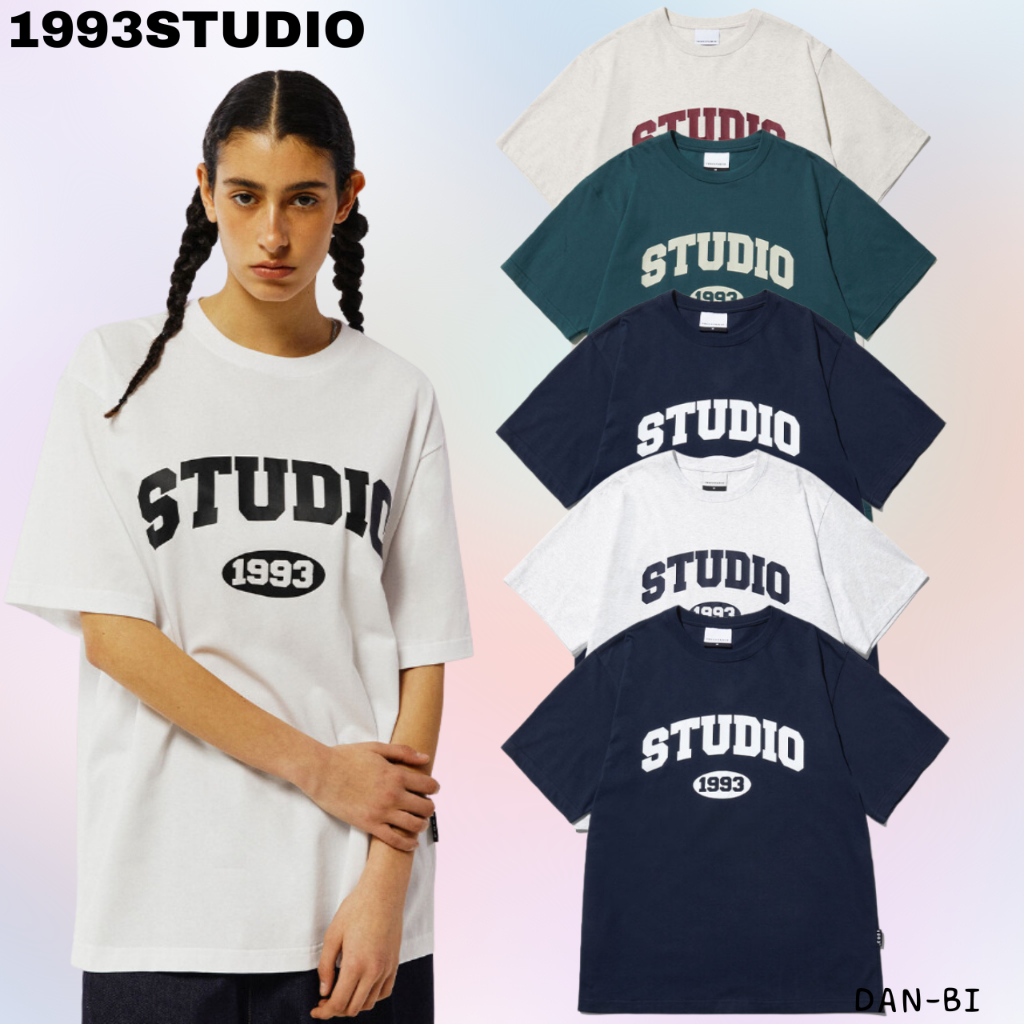 [1993STUDIO] เสื้อยืด พิมพ์ลายโลโก้ UNISEX STUDIO ARCH 6 สี ขนาดใหญ่ 2 ขนาด ของแท้ 100% สไตล์เกาหลีน