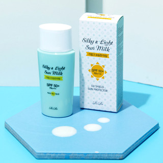 Rire Silky &amp; Light Sun Milk ครีมกันแดด Spf50+ Pa+++ 50 มล.