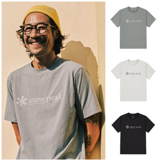 (S23MMTTS10) เสื้อยืดแขนสั้น พิมพ์ลายโลโก้ SNOWPEAK แบบแห้งเร็ว