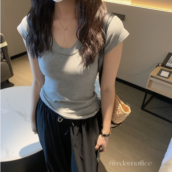 เสื้อยืดแขนสั้น คอยู ผ้าฝ้าย แบบบาง ทรงสลิมฟิต แฟชั่นฤดูร้อน สําหรับผู้หญิง