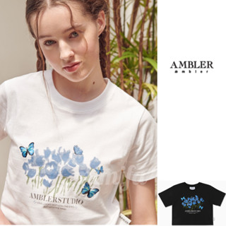 Ambler เสื้อยืดครอป ลายผีเสื้อ สีฟ้า