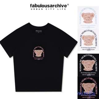 Fabulousarchive เสื้อยืดครอป แขนสั้น ลายหมีน้อย สแปนเด็กซ์ สําหรับผู้หญิง