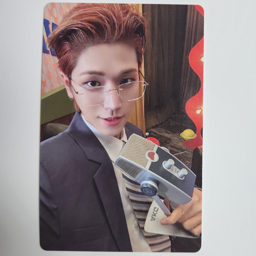 Riwoo การ์ดรูปถ่ายอย่างเป็นทางการ Boynextdoor 2025 คําอวยพรของฤดูกาล The Next Show