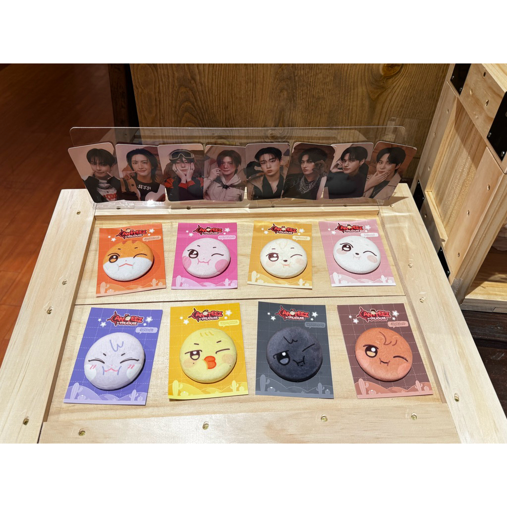 [MERCH] Aniteez in Treasure Tokyo Merch Md