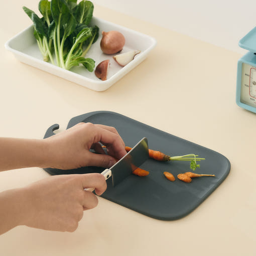 [Modori] NEW Neat Cutting Board TPU- ผลิตภัณฑ์เดี่ยวขนาดเล็กสำหรับเตรียมอาหารทารก | อุปกรณ์ครัวที่ทนทาน เป็นมิตรกับสิ่งแวดล้อม และมีสไตล์ - รูปที่ 5