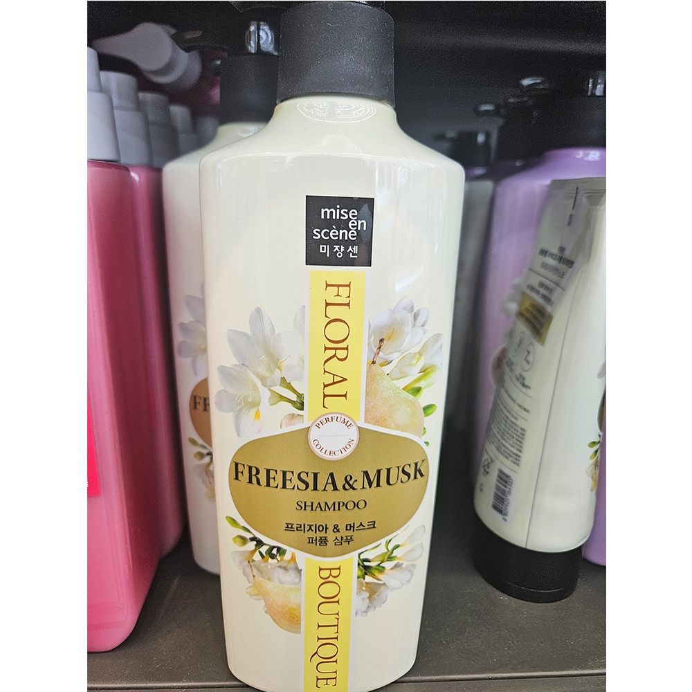 Mise-En-Scene FLORAL BOUTIQUE Freesia & Musk Shampoo 650ml - Freesia & Musk