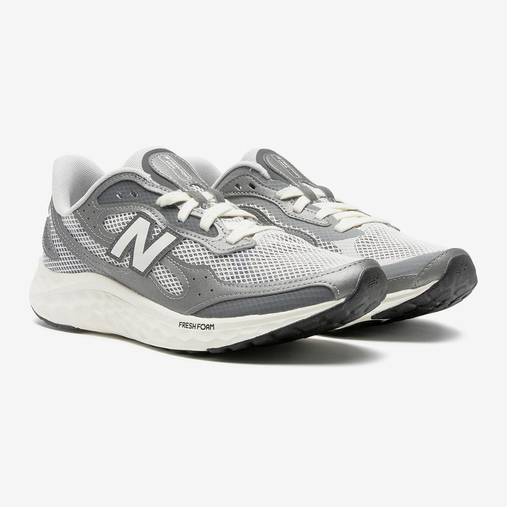 [New Balance] รองเท้าวิ่ง Freshform Arish V4 (สำหรับชาย 2E)