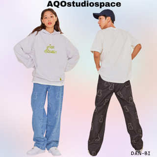 [AQOstudiospace] Aqo BEAR PATTERN DENIM กางเกงยีนส์ 2 สี ของแท้ 100% / NCT - DOYOUNG PICK!