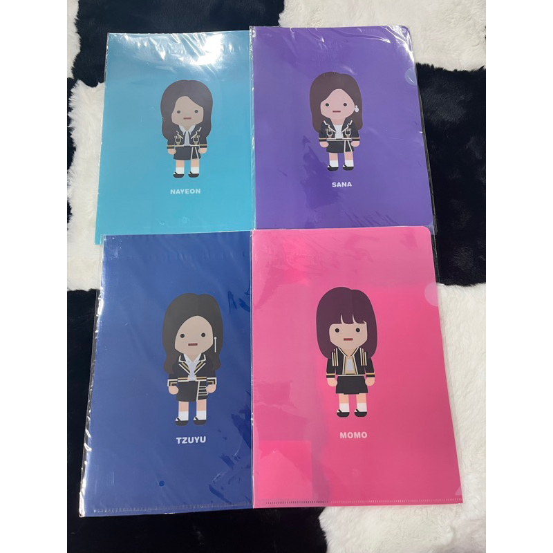 [MERCH] TWICE A4 Character File
