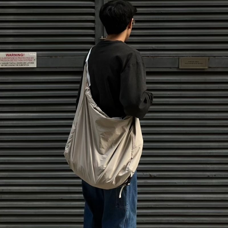 Project Ghost Light Crossbody Helmy Bag