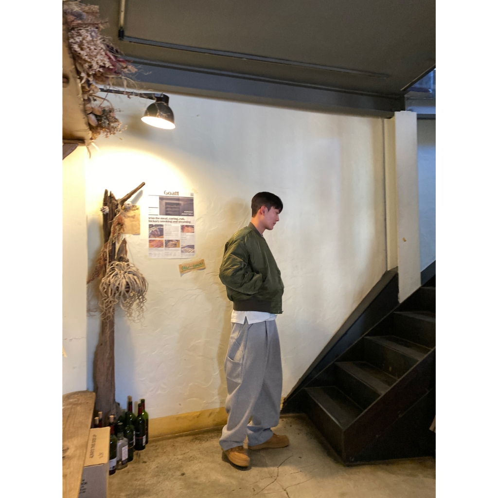 [DAYSOME]กางเกงวอร์ม Double Knee Snap