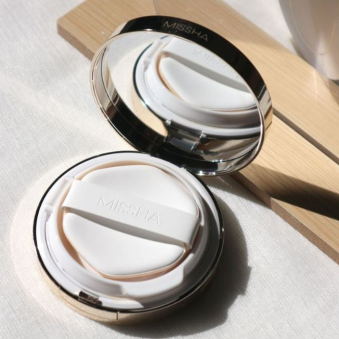 [MISSHA] Glow Cushion Light 13g   คุชชั่น เรืองแสง  สินค้าเกาหลีแท้ๆส่งตรงจากเกาหลี