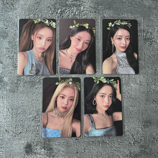 ITZY Kill My Doubt STANDARD ver. Photocard White