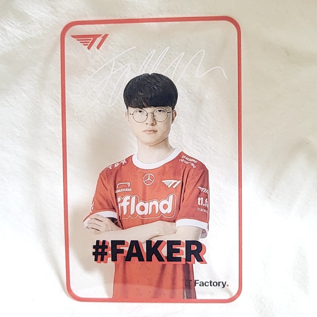 [สินค้าอย่างเป็นทางการ] โฟโต้การ์ด SKTelecom T1 Faker แบบใส