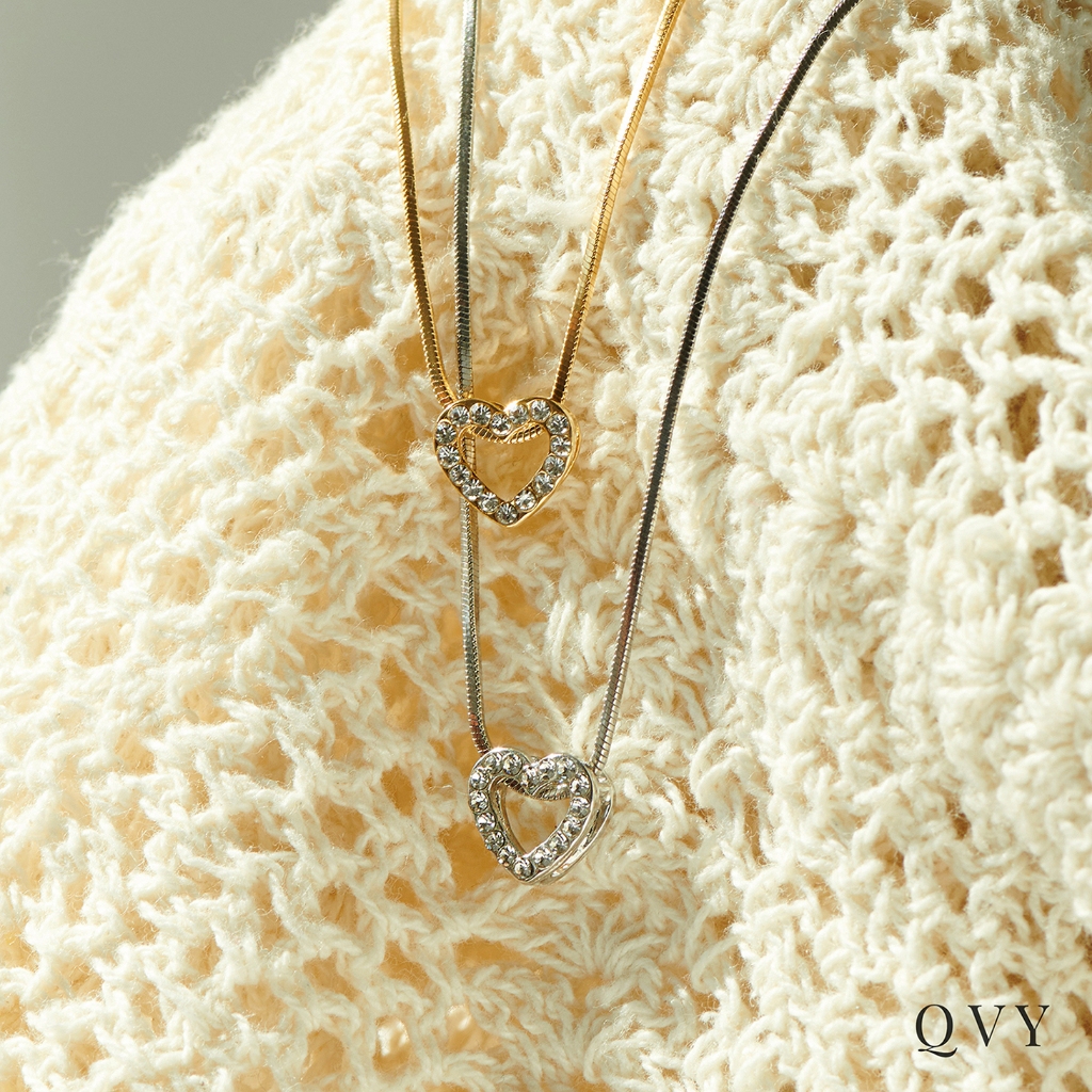 QVY สร้อยคอหัวใจเปิดดีไซน์ประณีต สายสร้อยเชือกงู จี้เสน่ห์คิวบิก ซิริโคเนีย [PHN-S]