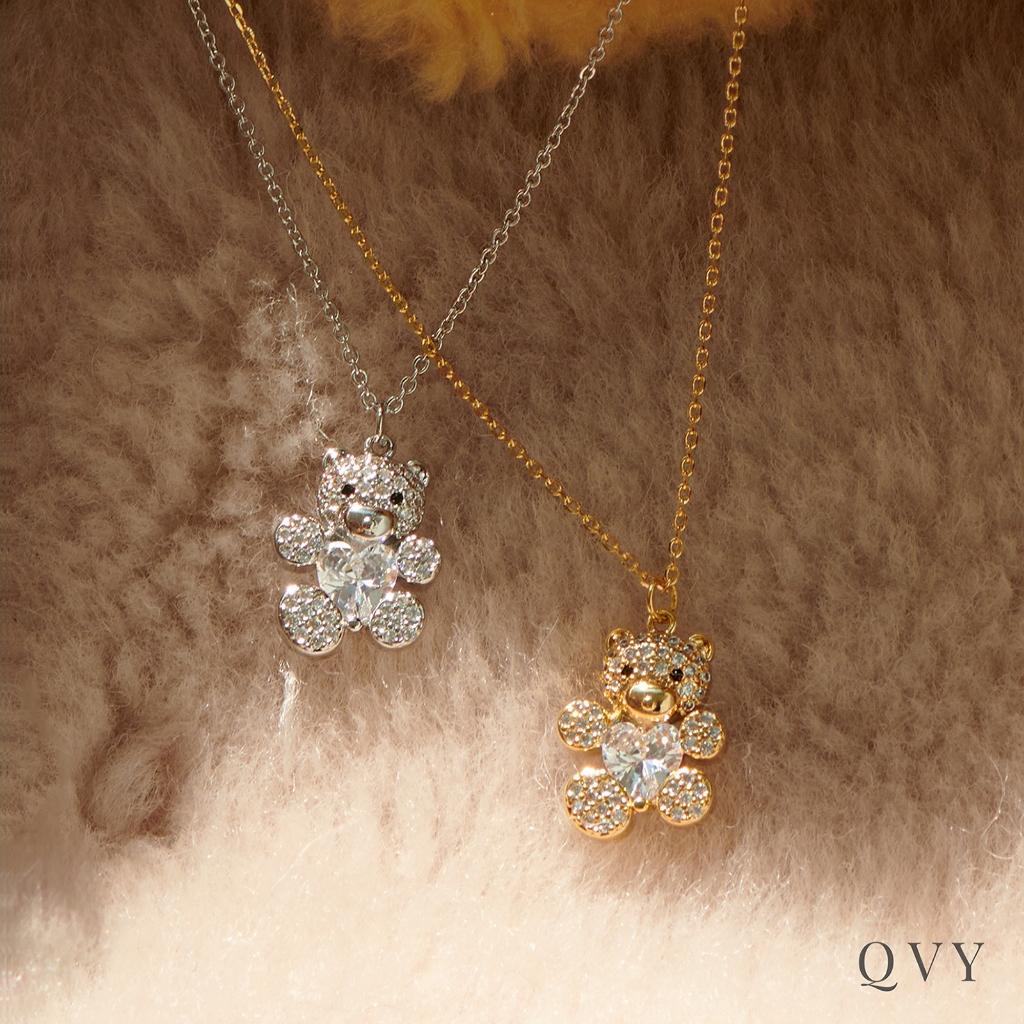 QVY สร้อยคอหมีน้ำตาลสแตนเลส คริสตัลคิวบิกซิรโคเนีย หมีเท็ดดี้ ของขวัญวันหยุด [TBN]