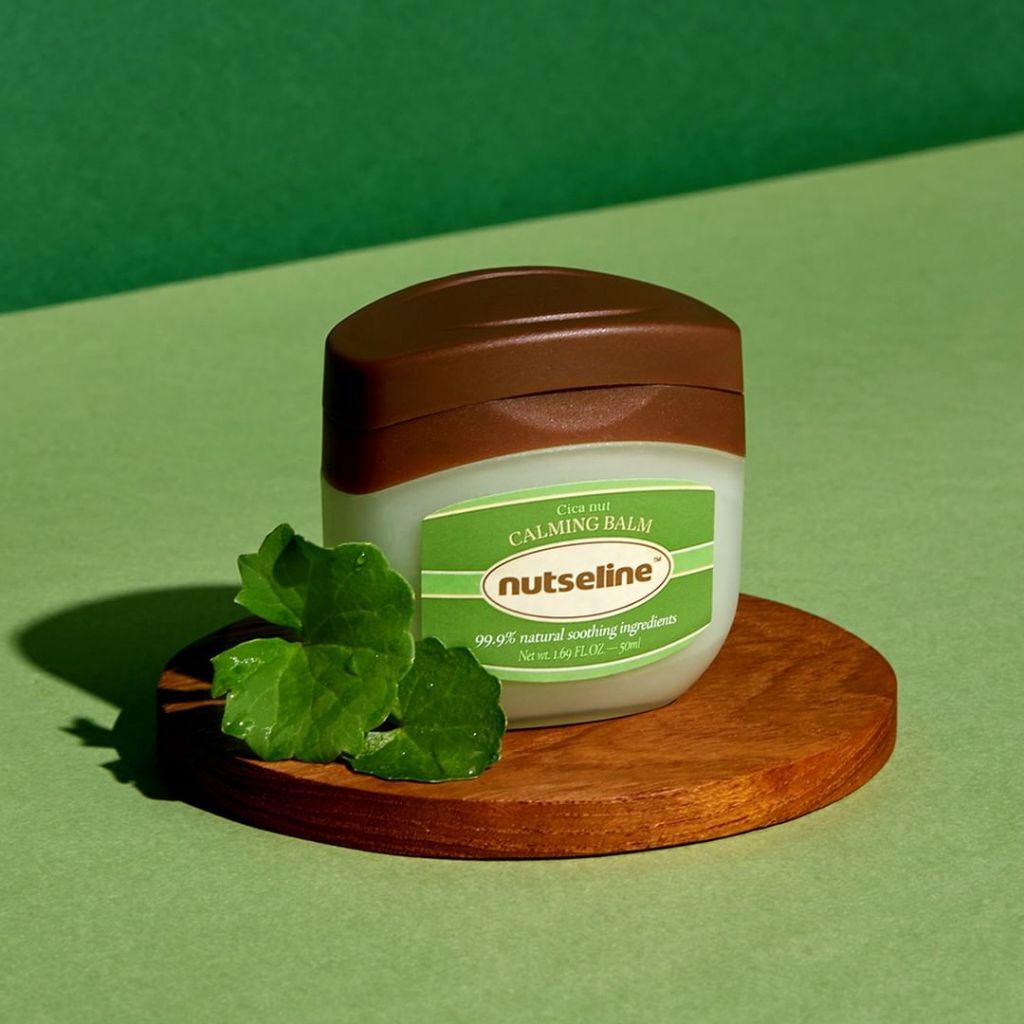 NUTSELINE Cica Nut Calming Balm 50ml บาล์มใบบัวบก ลดรอยแดง ปลอบประโลมผิวไหม้แดด อ่อนโยน ใช้ได้ทั้งครอบครัว สกินแคร์เกาหลี ราคา ถูกที่สุด ดีลบีเคเค