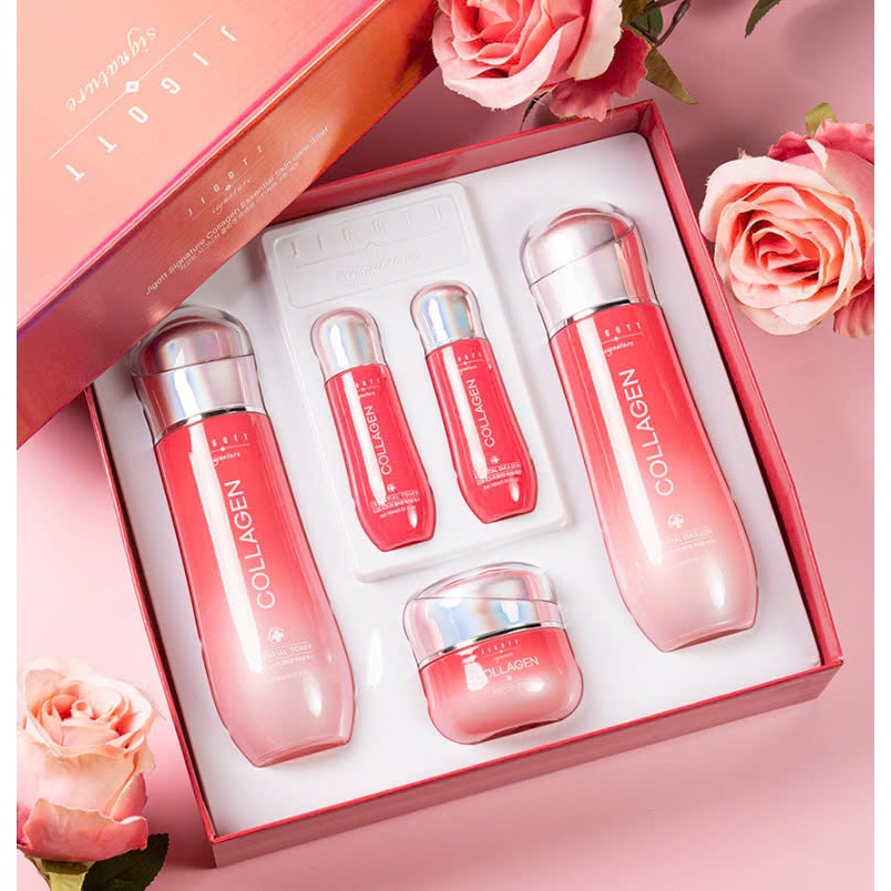 Jigott Signature Collagen Essential Skin Care Set ( โทนเนอร์ 150ml + Elmusion 150ml + ครีม 50ml )