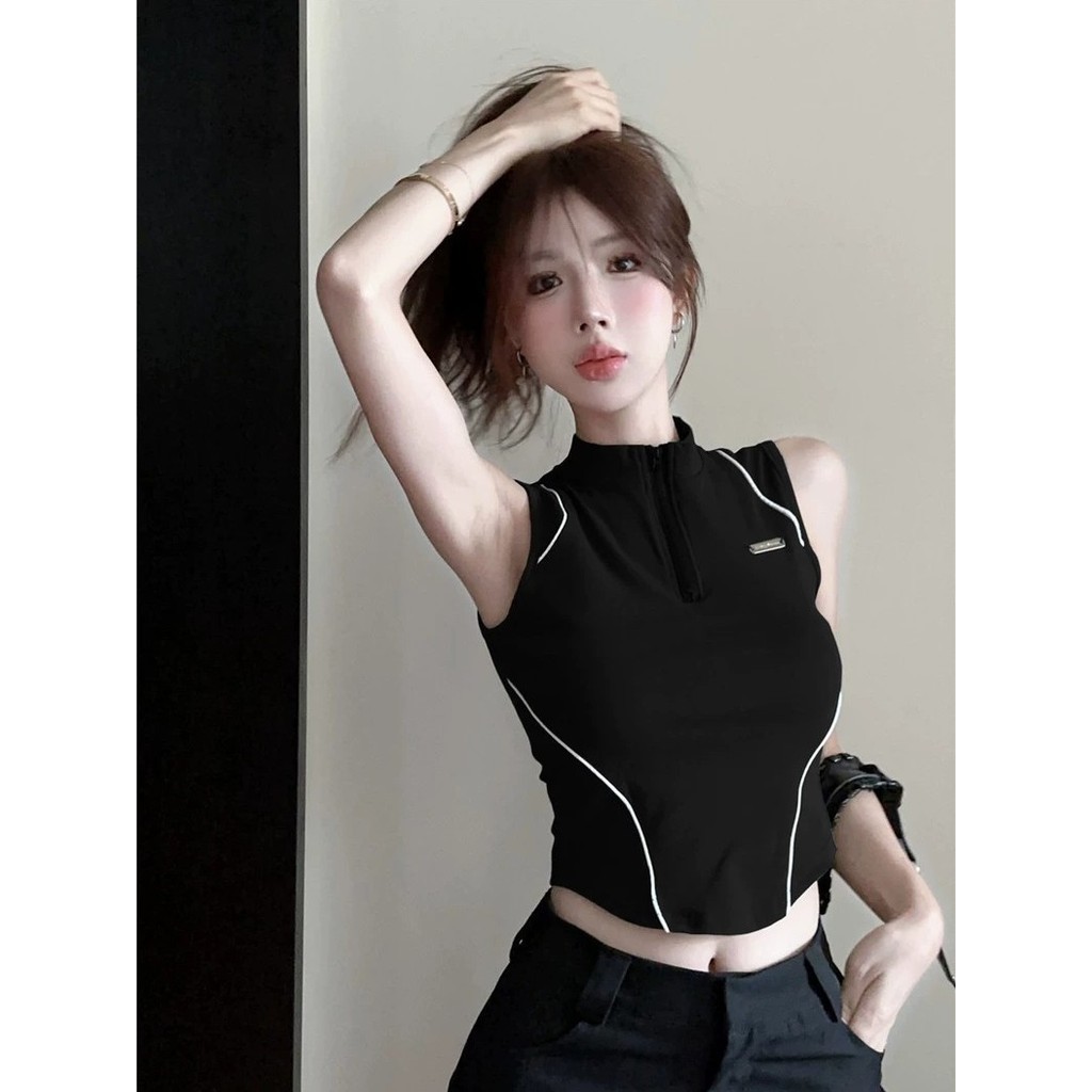 Vogue🌟พร้อมส่ง🌟 เสื้อกล้ามคอปก มีฟิงน้ำ ซิปรูดด้านหน้าทรงเท่มาก (FY9104) - รูปที่ 2