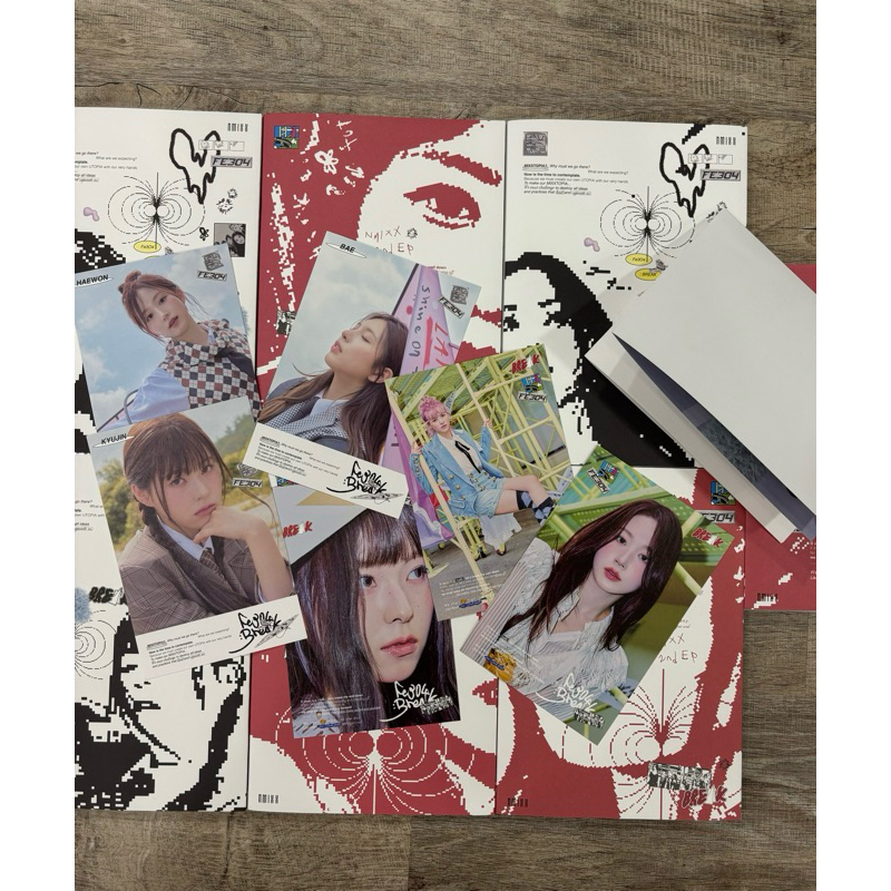 NMIXX FE304 BREAK Unpene ชุดอัลบั้ม / โปสการ์ด FE3o4
