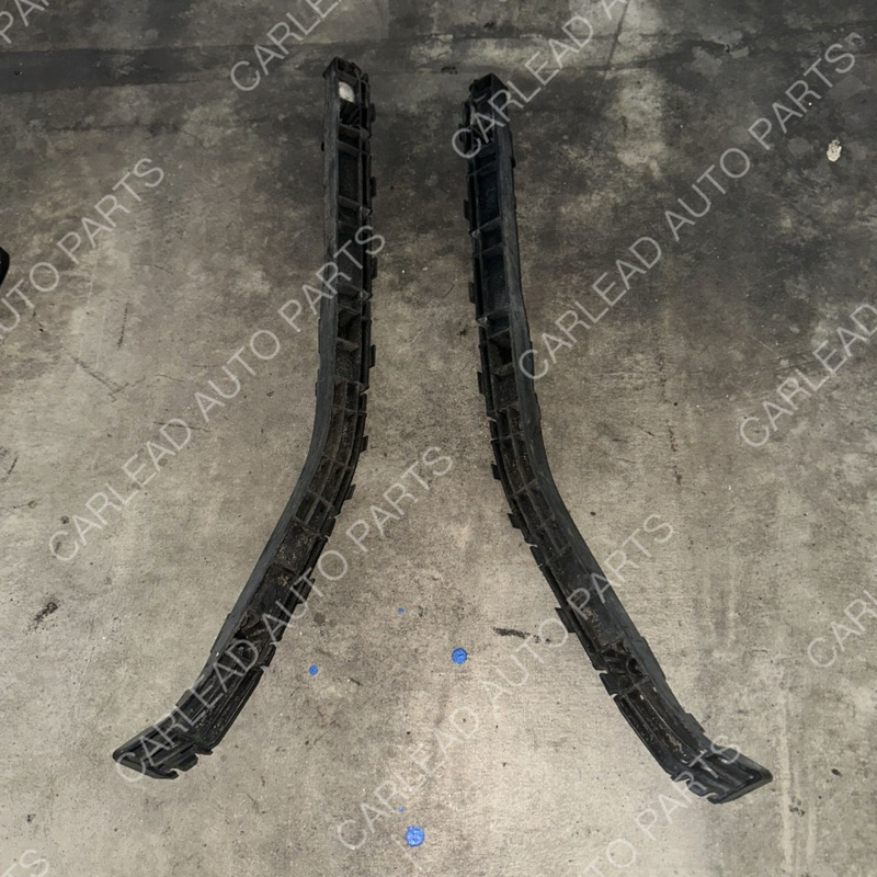HONDA STREAM RN6 RN8 REAR BUMPER SIDE BRACKET นําเข้าจากประเทศญี่ปุ่นใช้แล้ว