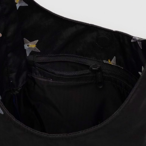 Baggu Nylon Sling Bag (เล็ก, ใหญ่) / เป็นมิตรกับสิ่งแวดล้อมแบบใช้ซ้ําได้