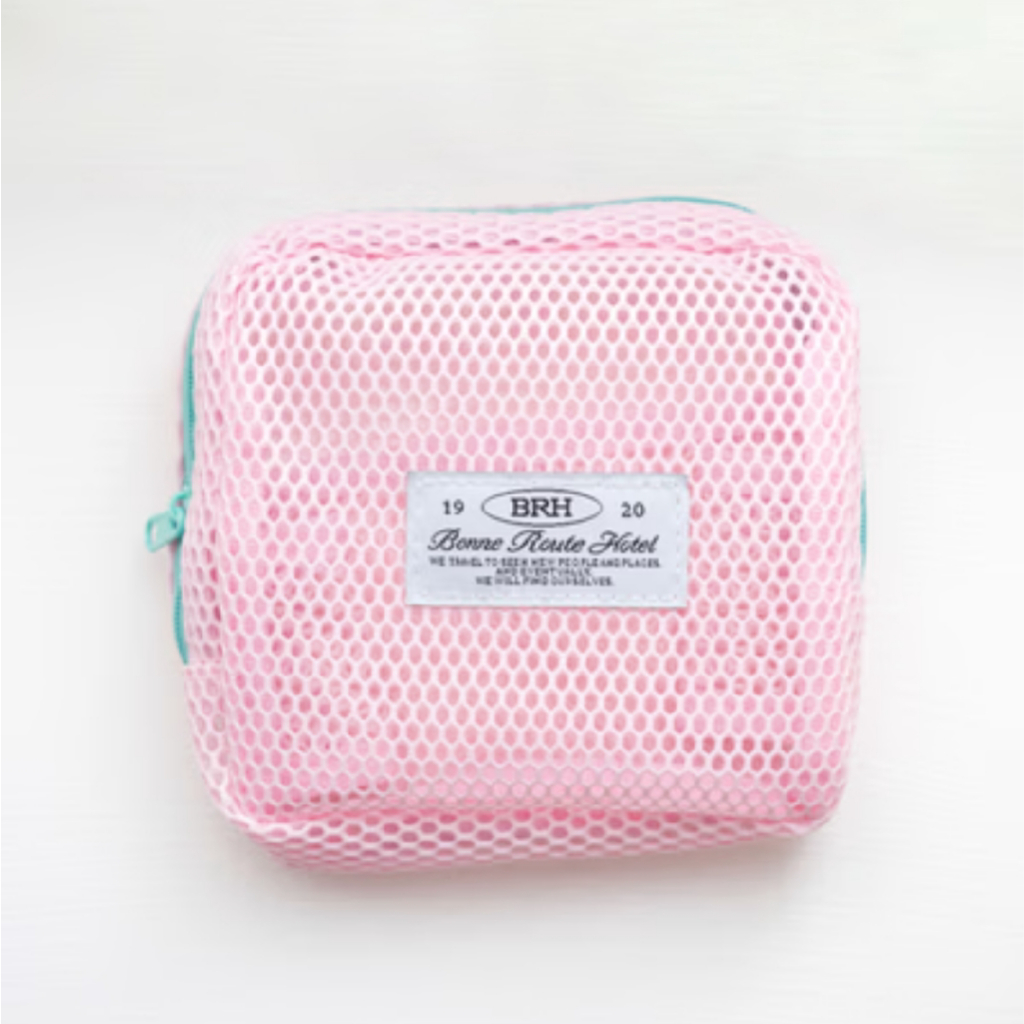 Daiso Korea Travel Mesh Square Pouch - สีชมพู
