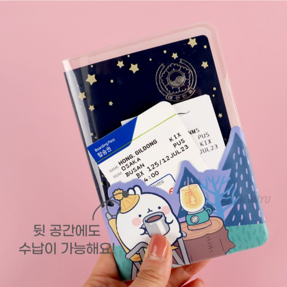 [Molang ] การออกแบบสุ ่ ม 1 น ่ ารักหนังสือเดินทางกระเป ๋ าเดินทางผู ้ ถือกระเป ๋ าเดินทางผู ้ ถือหนังสือเดินทางปกกระเป ๋ าสตางค ์ เดินทาง