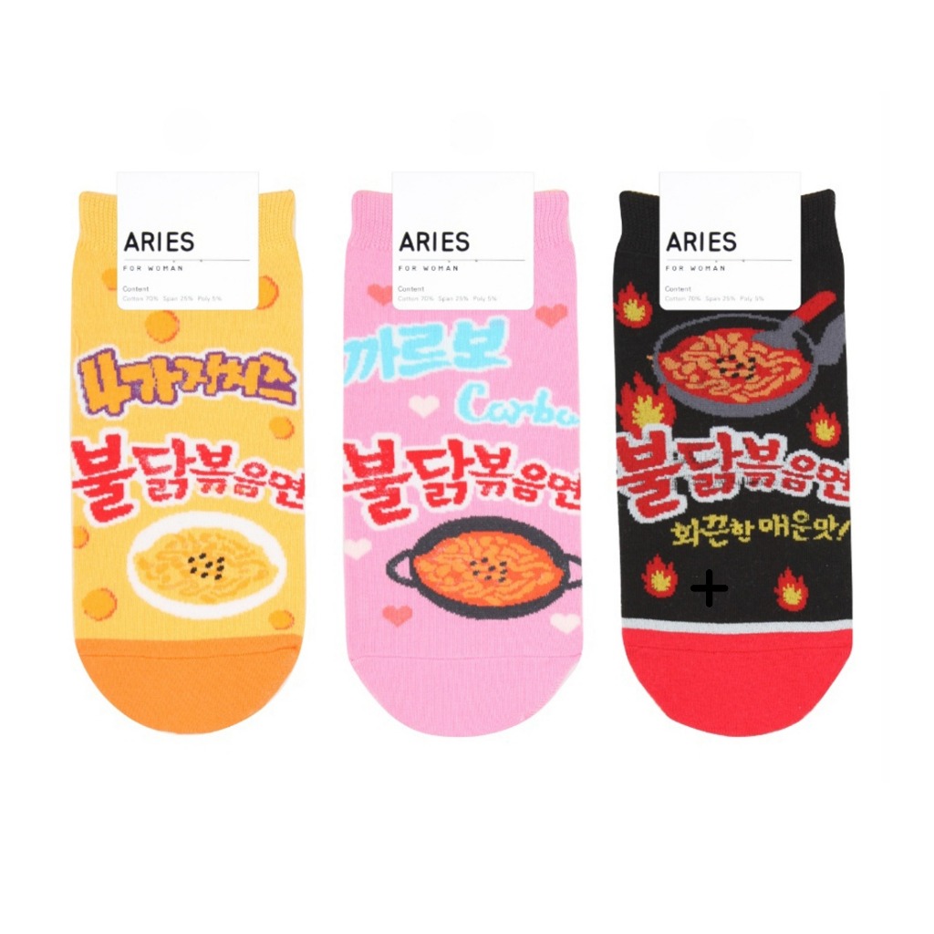 ถุงเท้าน่ารัก ดีไซน์บะหมี่ผัด Bultak KOREA HIT RAMEN