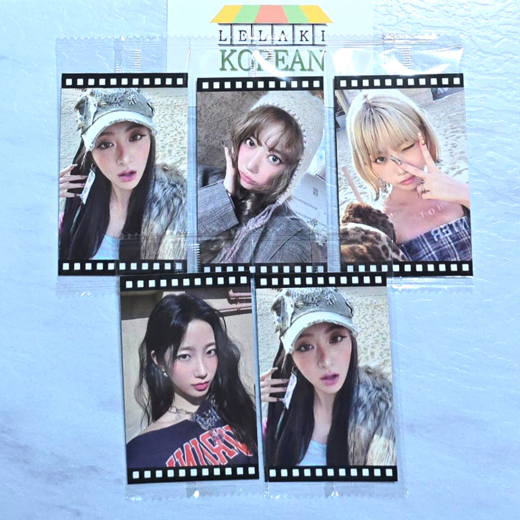 Le SSERAFIM - 5th Mini Album [ HOT ] KTOWN4U Photobook Photobook Photocard