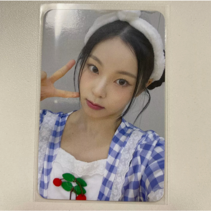 [OFFICIAL] NMIXX 2nd Mini Album Fe3O4: BREAK APPLE MUSIC LUCKYDRAW PHOTOCARD KYUJIN