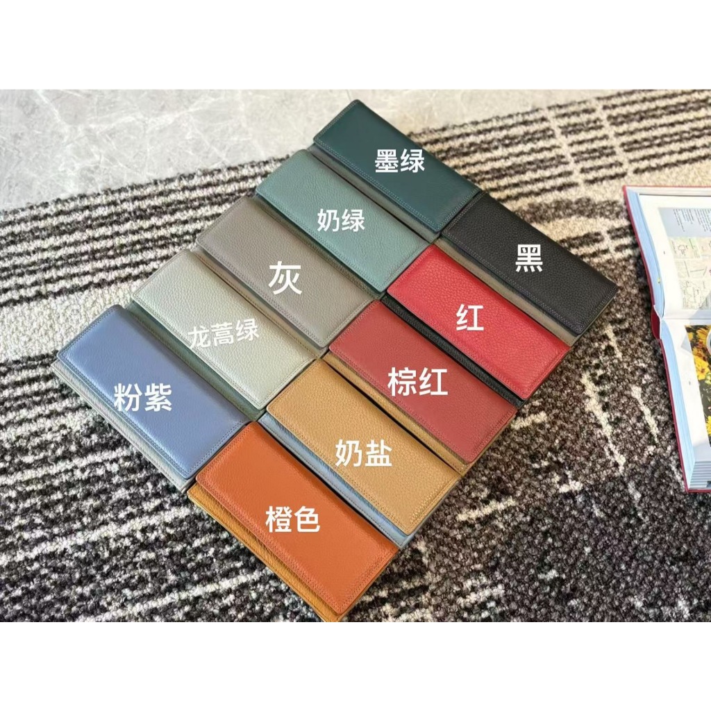 AUG302 E1652 กระเป๋าสตางค์ใบยาวผู้หญิง - 19x9.5x3.5cm