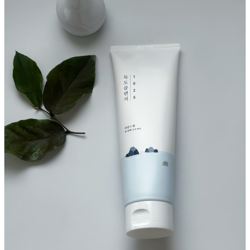 [ROUND LAB] 1025 Dokdo Cleanser 250ml, Low pH Facial Cleanser สําหรับผิวแพ้ง่าย