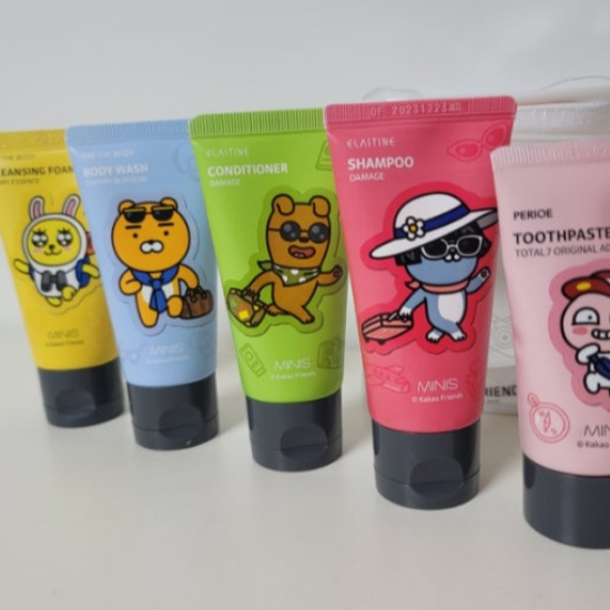 ชุดแป้งเดินทาง Mini Kakao Friends (ชุดเดินทางขนาดกะทัดรัด 5 ชิ้น)