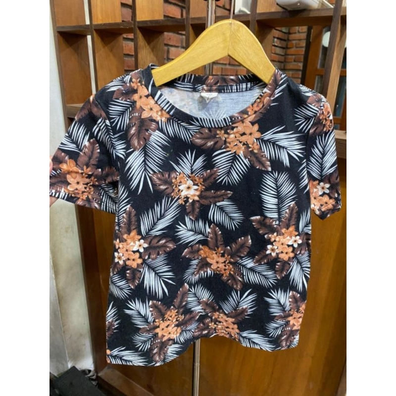 เสื้อยืดเด็ก SHEIN**