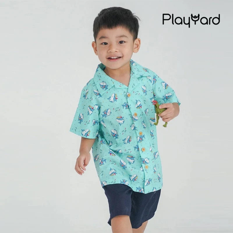 Aloha Boy Shirt - Hippy Sharks (สีเขียวมิ้นต์)