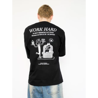 Strayandcool เสื้อยืดโอเวอร์ไซส์ "Work hard to buy cat food" Oversized T-shirt
